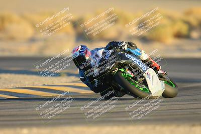 media/Nov-17-2024-CVMA (Sun) [[1fec520723]]/Race 18-Supersport Middleweight/